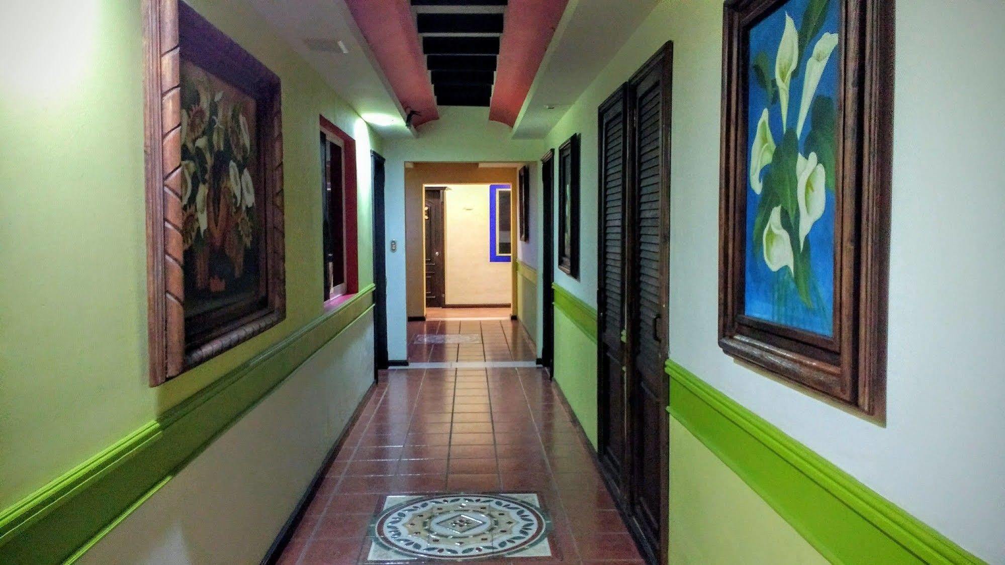 Suites Flamboyanes Mérida Exteriér fotografie